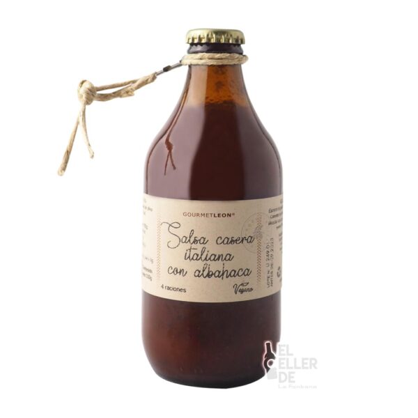salsa casera italiana con albahaca